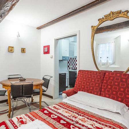 Ambra Maison, Bologna By Short Holidays Eksteriør billede